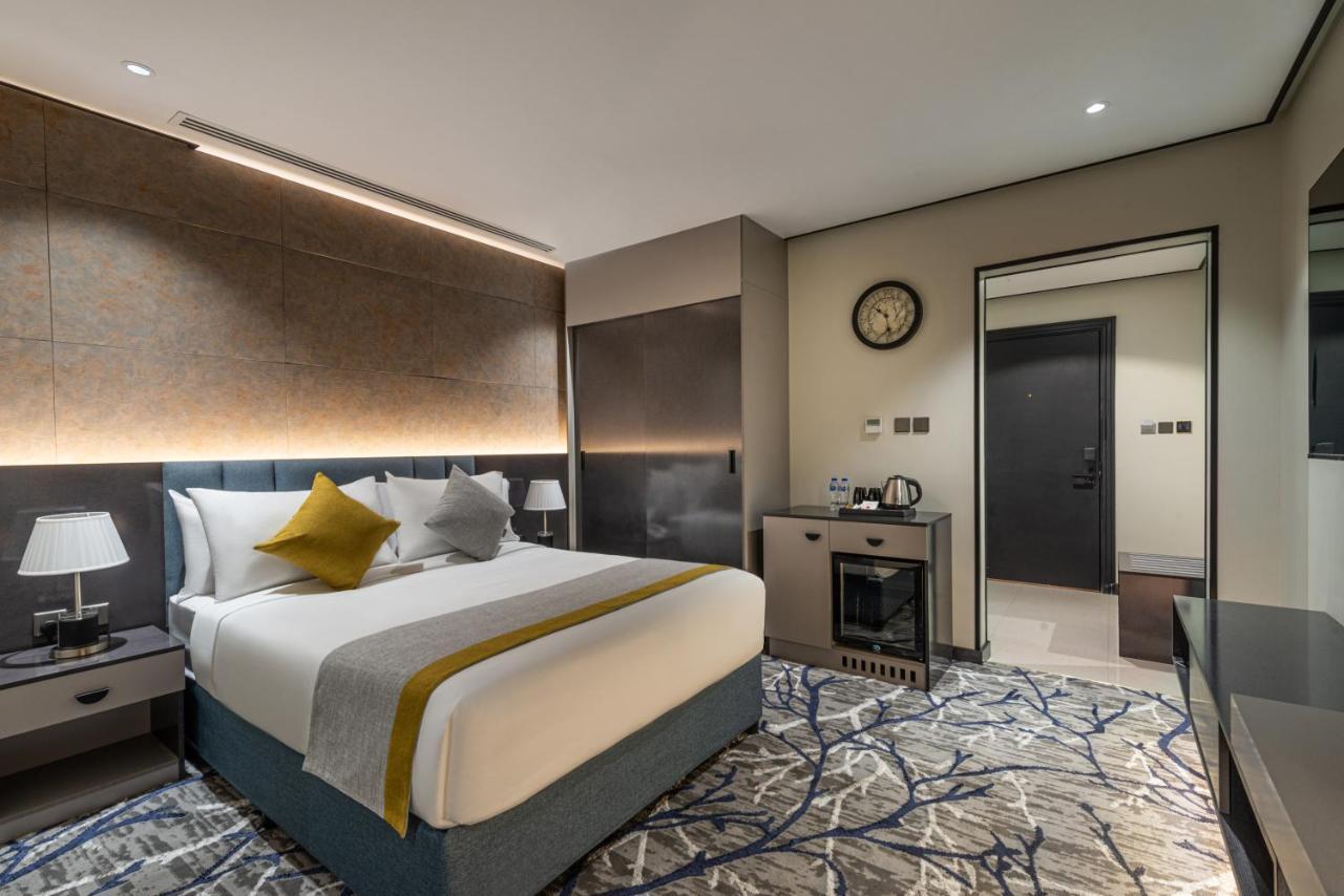 Ross Hotel Riyadh Exterior photo