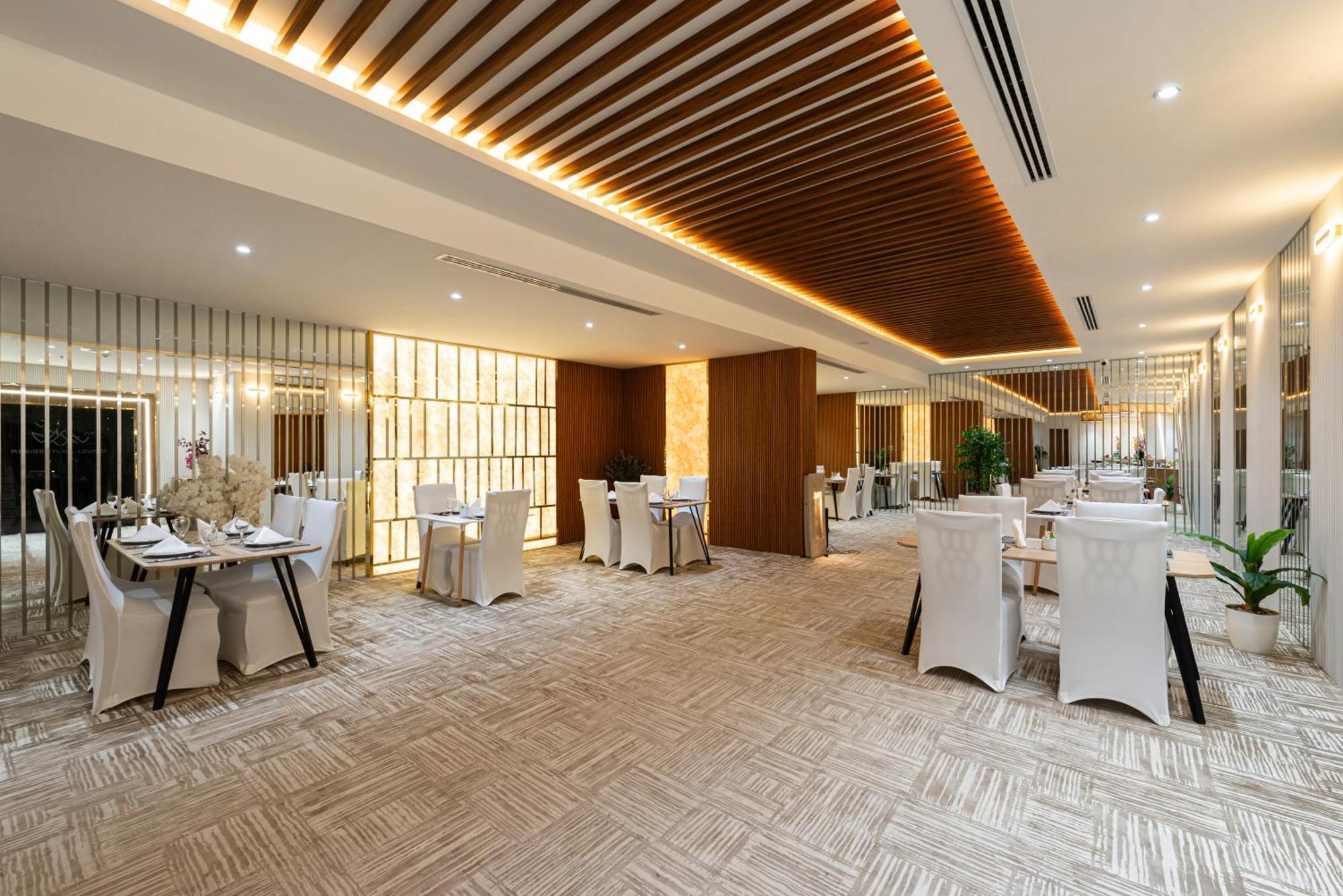 Ross Hotel Riyadh Exterior photo